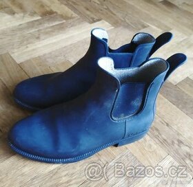 Gumové boty ke koním