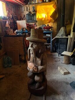 Socha vodníka ze dřeva dřevěné sochy