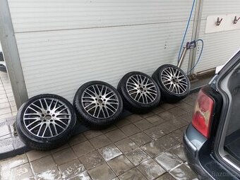 ALU kola 5x112 R17 pneu špatné