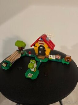 LEGO Super Mario 71367 Mariův dům a Yoshi