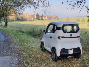 Elektromobil (mopedauto) EcoWheel SQUER mini 65Ah