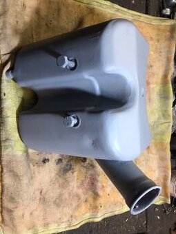 Olejová nádrž na NSU 351, 501 OS, OSL