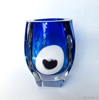 Kobaltová váza 16 cm, hutní sklo, váha 1900g