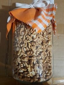 Čerstvé vlašské ořechy,RAW strava 250,-/kg
