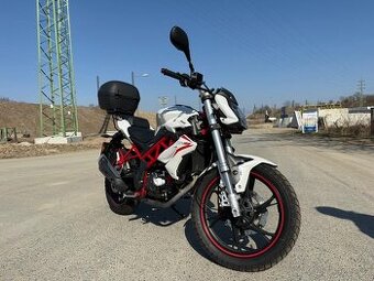 Benelli BN 125
