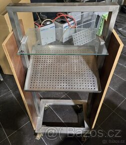 Pojízdný servírovací stojan  - gastro č.20