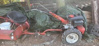 Malotraktor Tera Vari s vozíkem a příslušenstvím