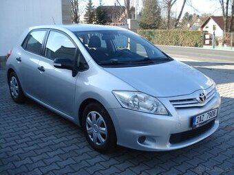 TOYOTA AURIS 1.4 D-4D,ČR