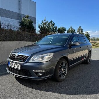 ŠKODA OCTAVIA II RS 2.0 TDI VELKÝ SERVIS, KRÁSNÝ STAV, KŮŽE