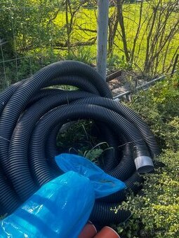 2x 10 m SVODOVÁ OKAPOVÁ OHEBNÁ TRUBKA průměr 110 mm - 1