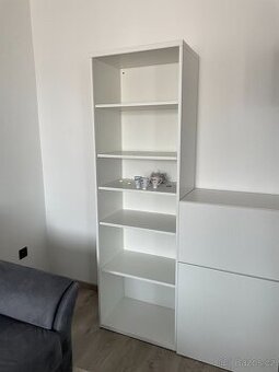 Vysoký regál IKEA