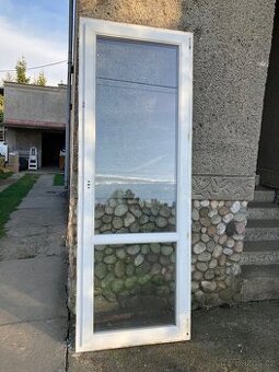 Balkonové dveře bílý plast 235x86cm - 2ks