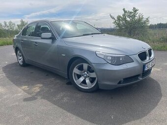 BMW E60 523i