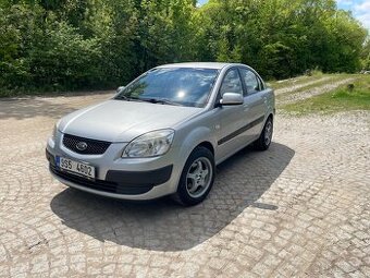 Kia Rio II sedan