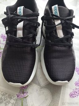 Adidas 39