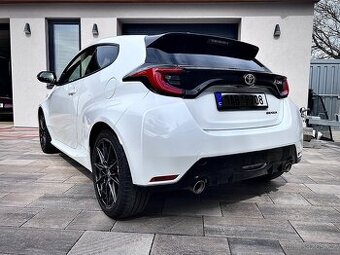 Yaris GR