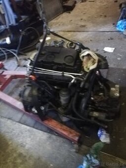 vw touran motor 1.9TDI BLS - -