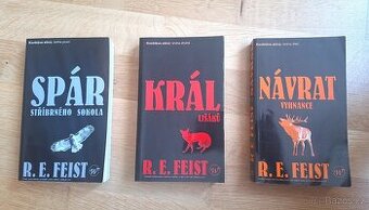 R. E. Feist – SPÁR STŘÍBRNÉHO SOKOLA, KRÁL LIŠÁKŮ…