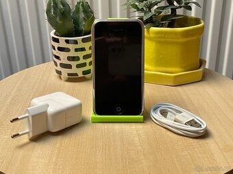 iPhone 2g – sběratelský kousek pro fanoušky Apple