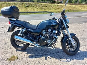 HONDA CB750 SEVEN FIFTY