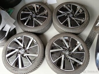 ZIMNI al kola 18" originál Škoda Octavia IV Vega Aero