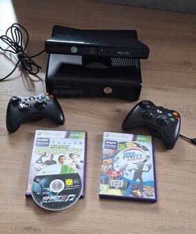 Xbox 360 + Kinect + 2 ovladače + 3 hry