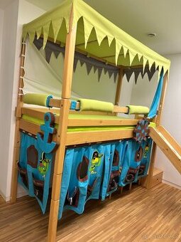 Dětská postel Pirát