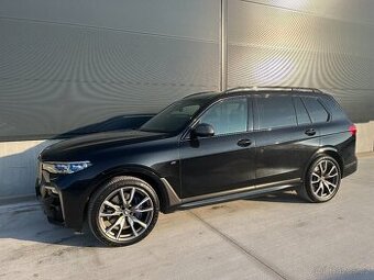 BMW X7, M50d