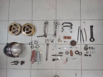 ČZ předválečná 250, 175 - Patinové díly..