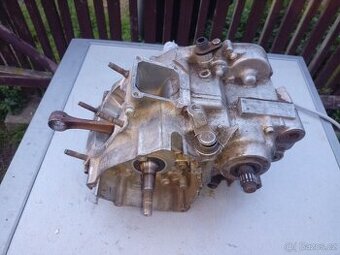 Yamaha DT 125r torzo motoru