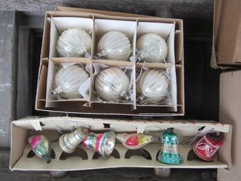 vánoční ozdoby a řetězy na vánoční stromeček RETRO - 1