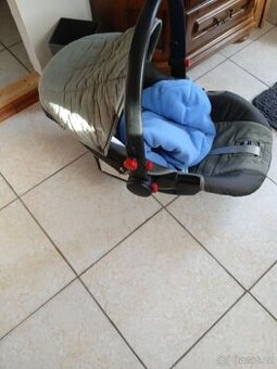 Prodám vajíčko autosedačku