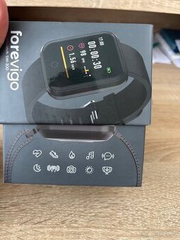 Chytré hodinky černe