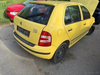 Škoda Fabia 1.2 kód 6260 náhradní díly z auta
