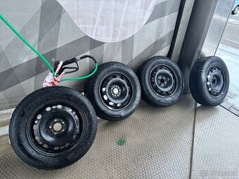 5x100 r15 195/65/15 zimní pneu. Octavia 1, golf 4, seat
