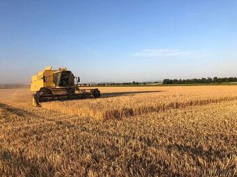 Kombajn New Holland TX 66