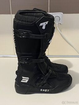 Boty Shot Race 4, velikost 41