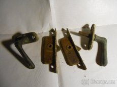 STARÉ NÁŘADÍ,KLIČKY - 1