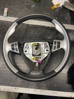 Saab 9-3 NG Aero volant.