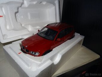 1:18 BMW X3 3.0i KYOSHO - 1
