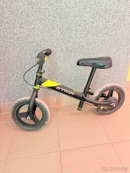 Dětské odrážedlo BTWIN.