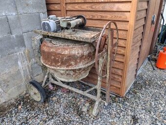 Stavební míchačka