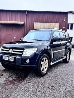 Prodám Mitsubishi Pajero 4 4x4