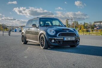 MINI R56 JCW (2011)