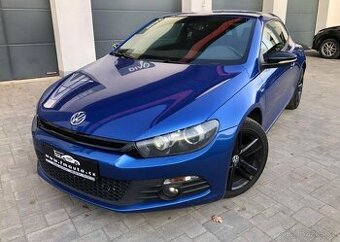 Volkswagen Scirocco 2.0 Sport nafta automat 103 kw