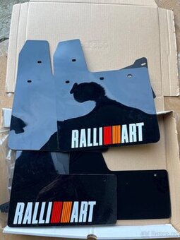 Zástěrky Ralliart lancer evo