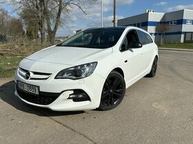 Opel Astra Sports Tourer 2.0 CDTI BITURBO 143Kw - 1