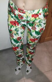 Bonprix dámské letní kalhoty vel 36 S jako nové s květy - 1