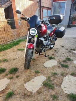 BMW R1100r