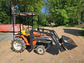 Traktor Kubota B1500 čelní nakladač